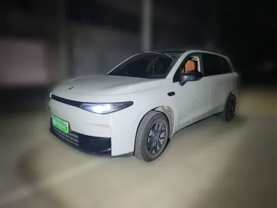 Leapmotor C10