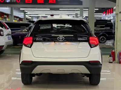 Toyota Yaris L