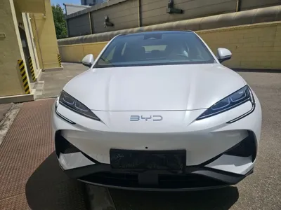 BYD Sealion 7