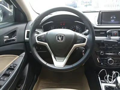 Changan V7