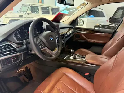 BMW X5 (Import)