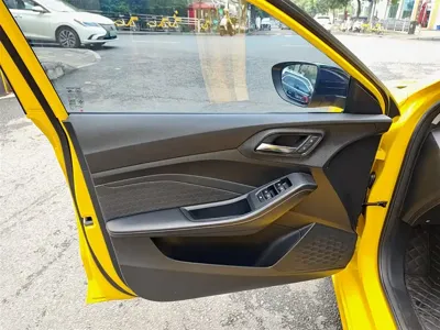 MG MG5