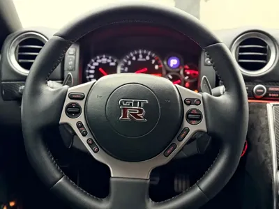 Nissan GT-R
