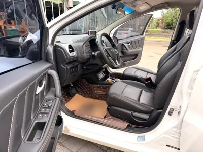 JAC iEV6E