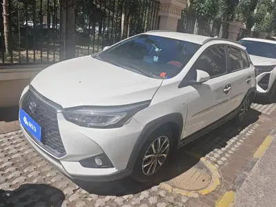 Toyota Yaris L