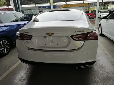 Chevrolet Malibu XL