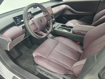 Nio ET5