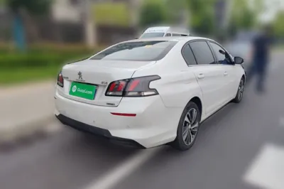 Peugeot 408