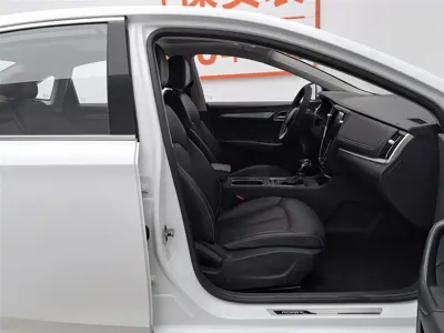 Roewe 荣威i6经典
