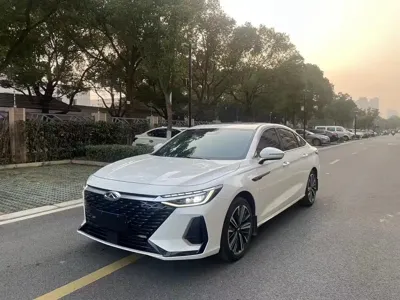 Chery Arrizo 8