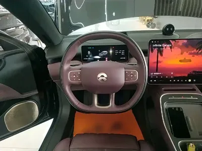Nio ET5T