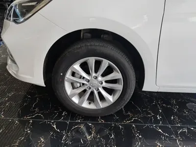 Guojin Auto Junxing