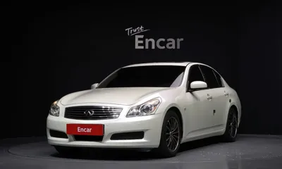 Infiniti G