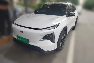 Geely Galaxy L7
