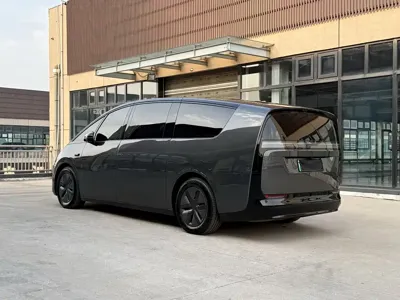 Li Auto Li MEGA