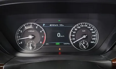 Genesis EQ900