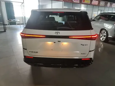 Toyota 铂智3X