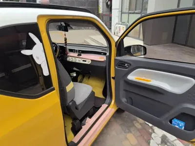 Wuling MINIEV