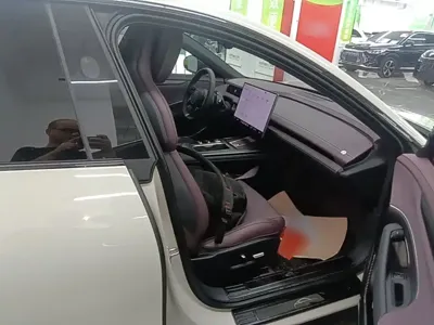 Xiaomi SU7