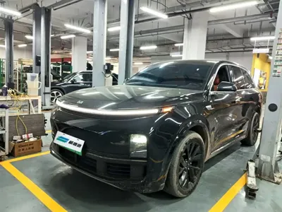 Li Auto Li L8