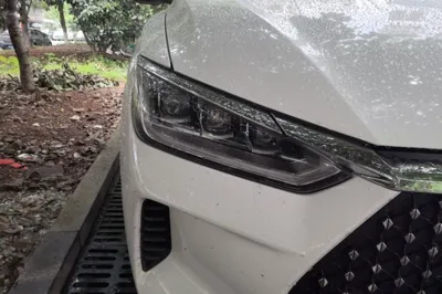 BYD e2