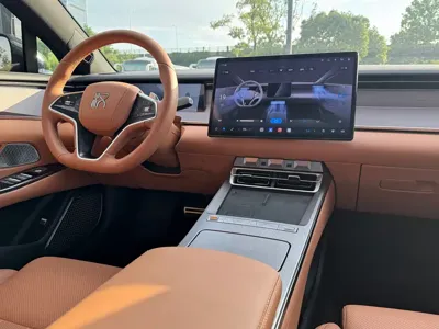 BYD 汉L