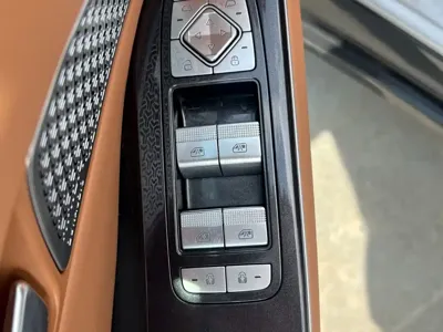 BYD 汉L