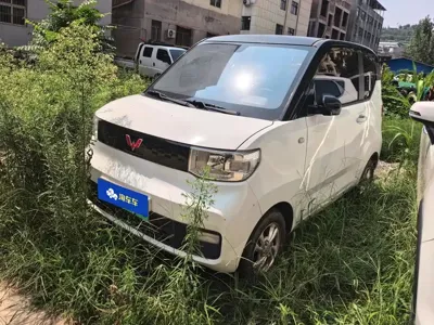 Wuling MINIEV