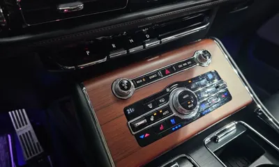 Lincoln Aviator