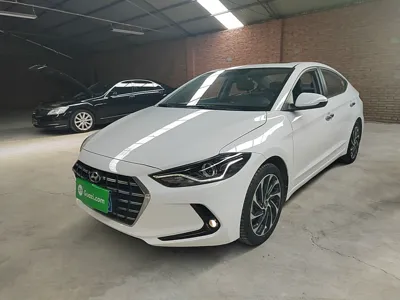 Hyundai Elantra (6th Generation