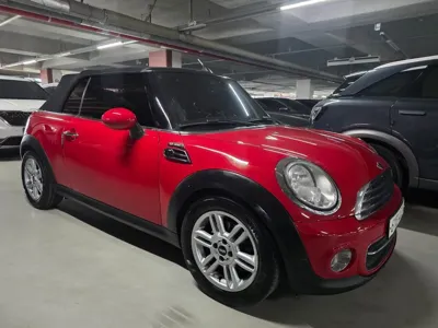 MINI Cooper Convertible