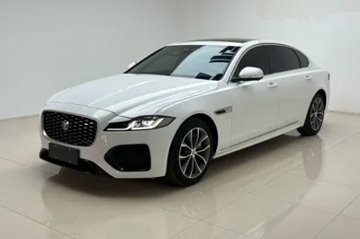 Jaguar XFL