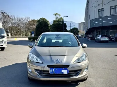Peugeot 408