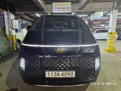 Hyundai Staria