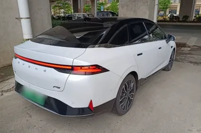 Xpeng P5