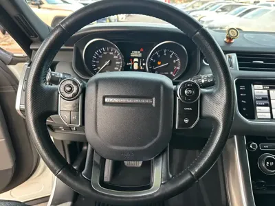 Land Rover Sport
