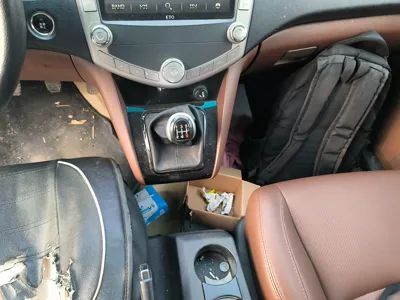 BYD S6