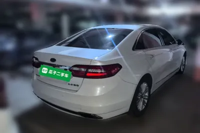 Ford Taurus
