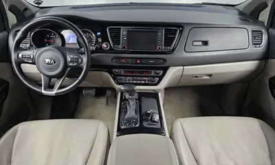 Kia Canival