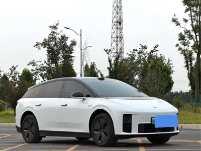 Li Auto 理想i6