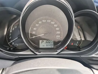 Toyota Yaris L