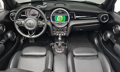MINI Cooper Convertible