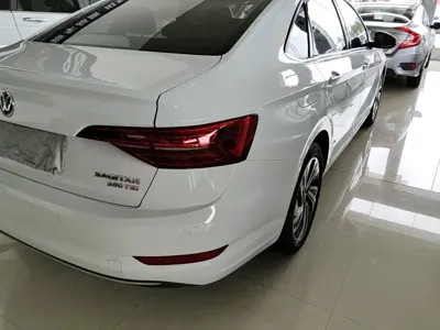 Volkswagen Sagitar