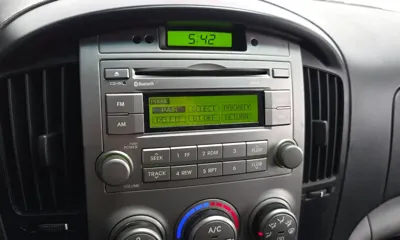 Hyundai Starex