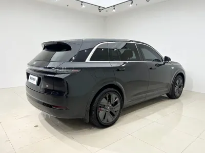 Li Auto Li L7