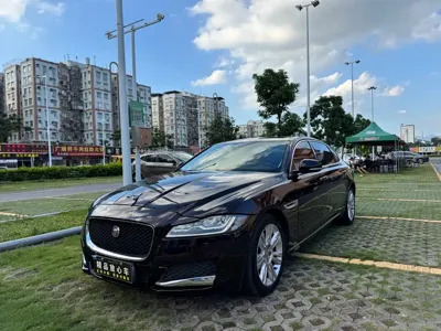 Jaguar XFL