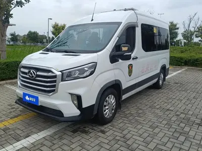 Maxus V90