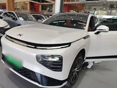 Xpeng G9