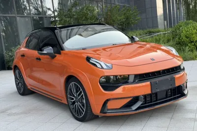 Lynk & Co 02 Hatchback