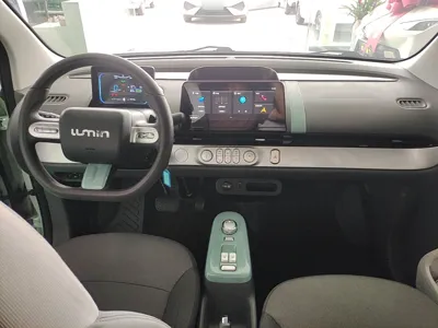 CHANGAN NEVO Lumin